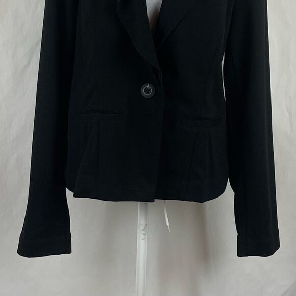 CAbi Black Ruffled WhimsiGoth Feminine Jacket Blazer NWOT Size S - Picture 4 of 12